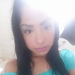 Meet your Posher, Mayra